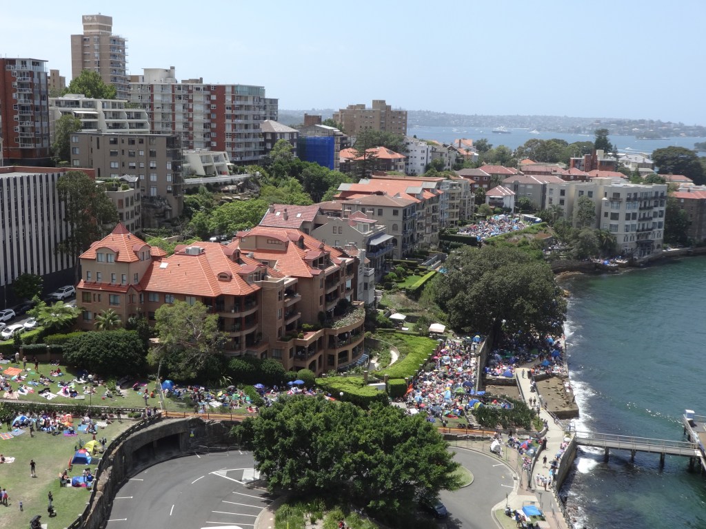 Crowds for NYE at 11 am. 
